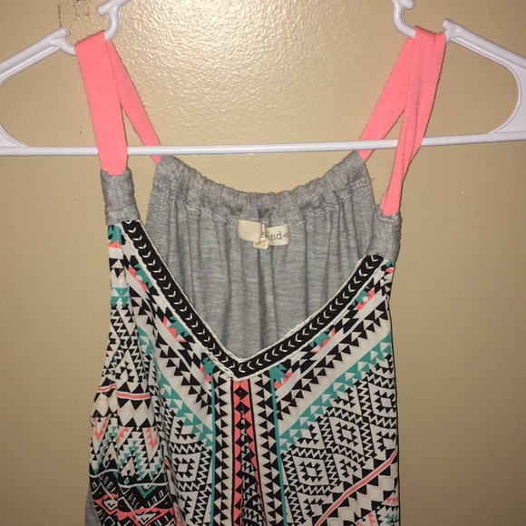 Top - Picture 3 of 5